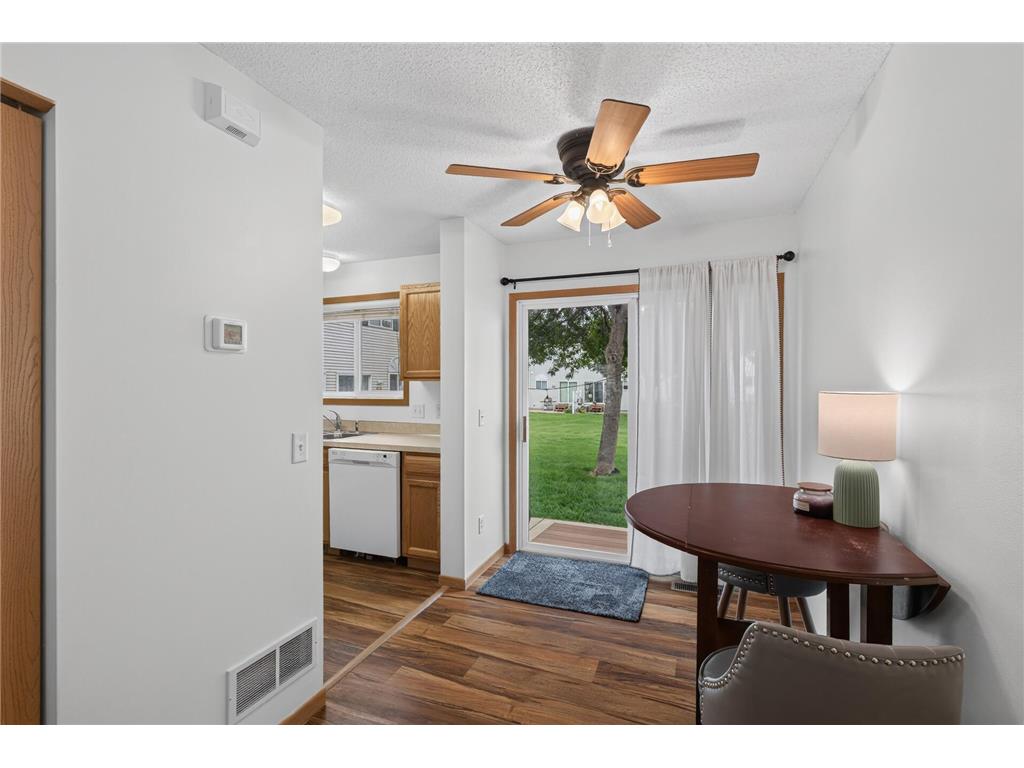 15516 Float Lane #137 Apple Valley MN 55124 7088607 image10