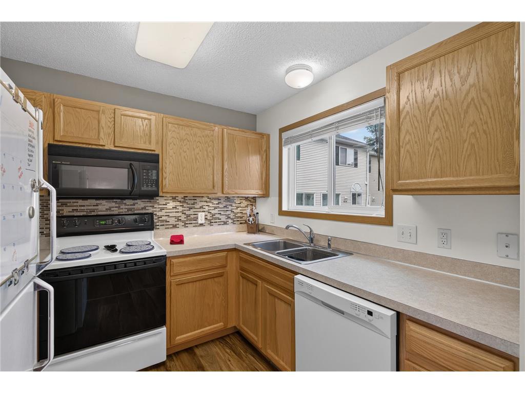 15516 Float Lane #137 Apple Valley MN 55124 7088607 image11