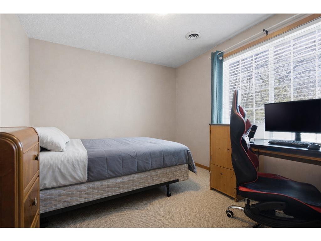 15517 Flight Way #212 Apple Valley MN 55124 7012563 image9