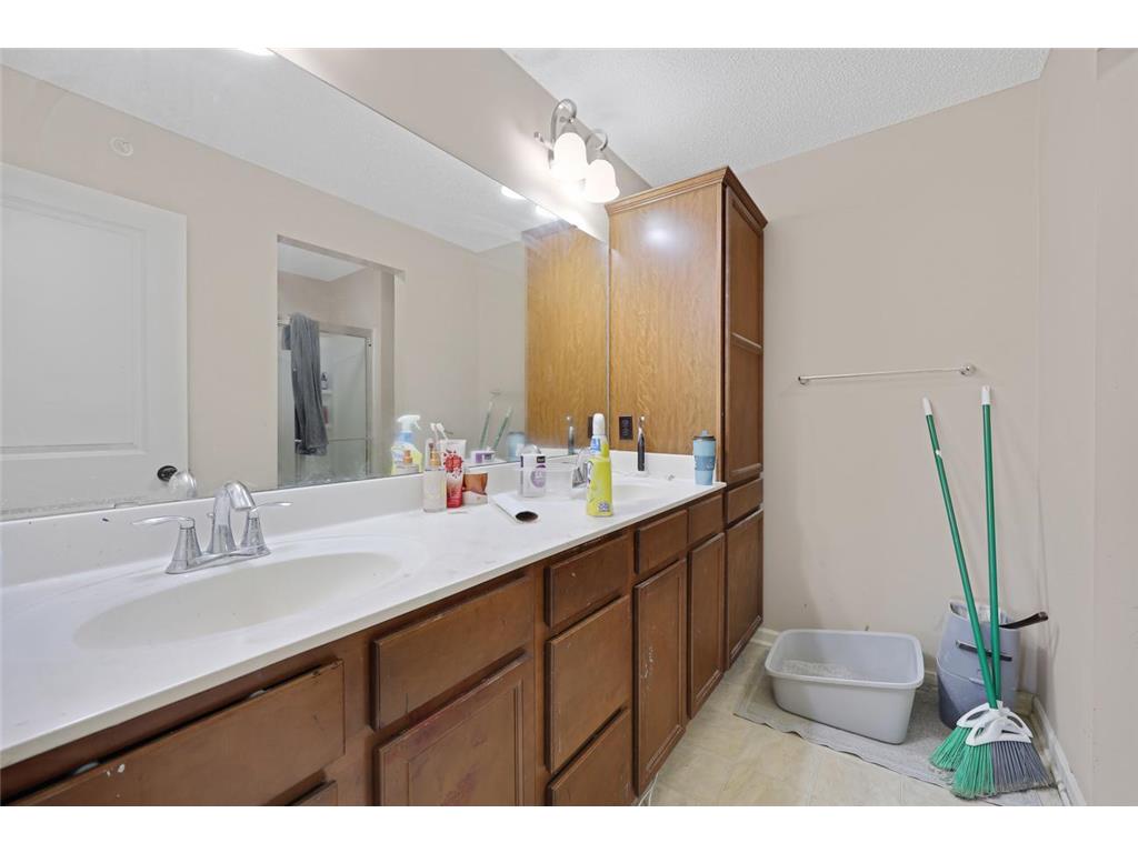 15519 60th Avenue N Plymouth MN 55446 7069110 image24
