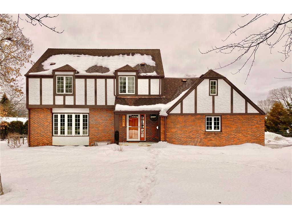 1552 Quebec Avenue N Golden Valley MN 55427 6343621 image1