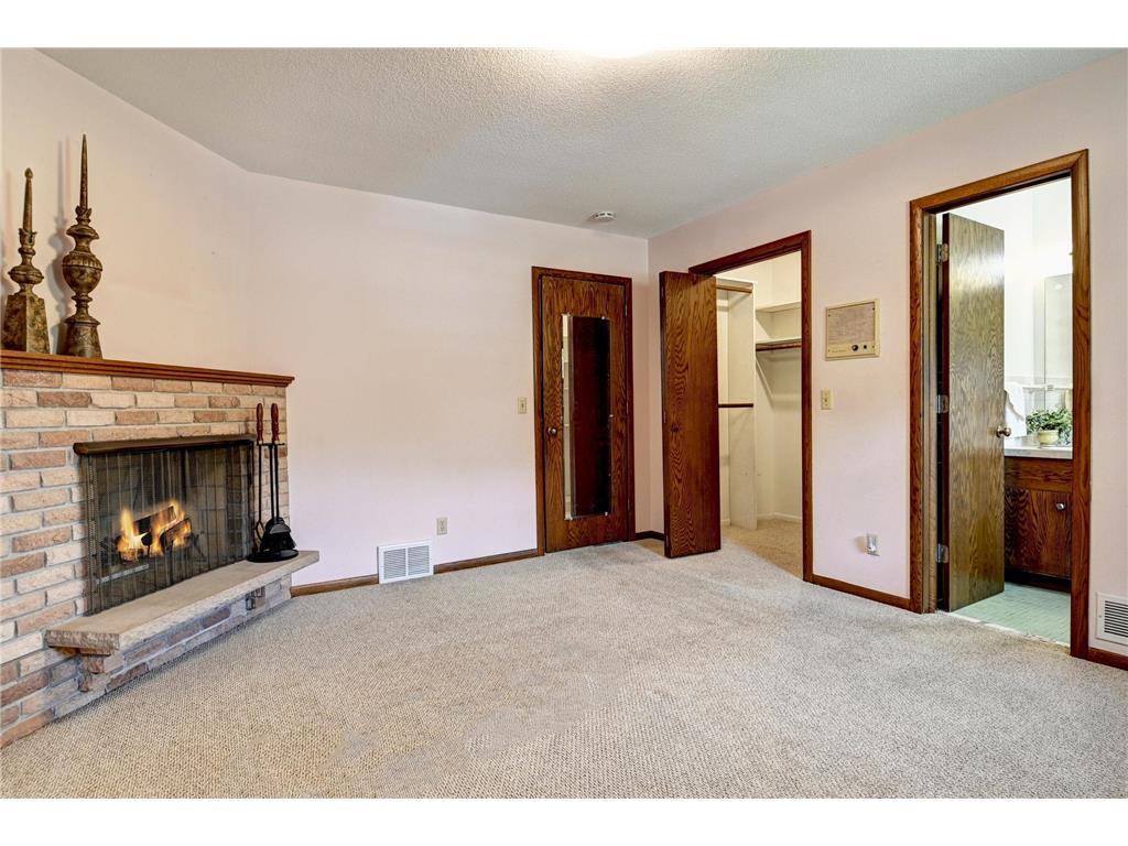 1552 Sumter Avenue N Golden Valley MN 55427 6820147 image11