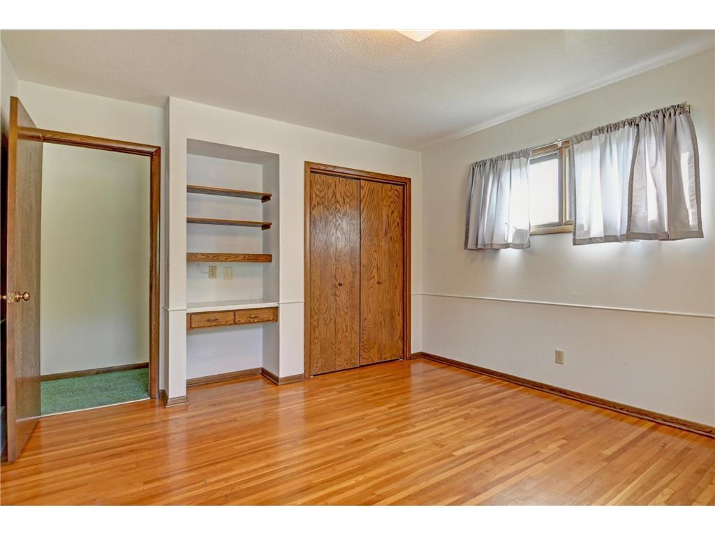 1552 Sumter Avenue N Golden Valley MN 55427 6820147 image14