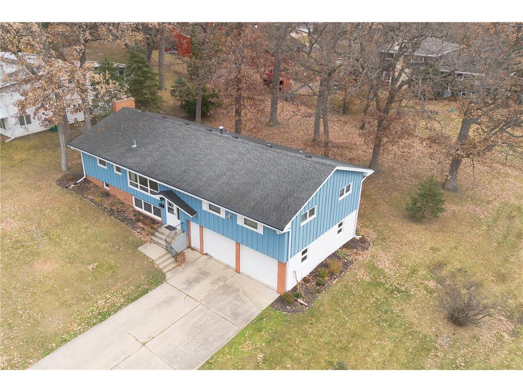 1552 Sumter Avenue N Golden Valley MN 55427 6820147 image2