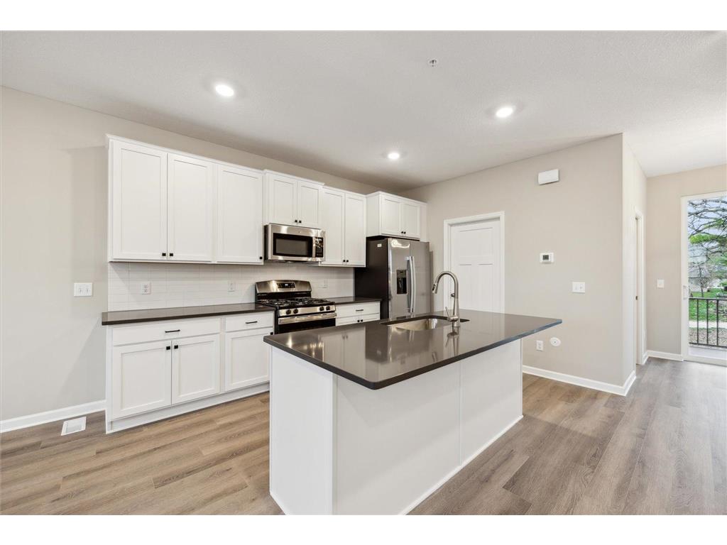 1552 Torres Lane West Saint Paul MN 55118 6546154 image1