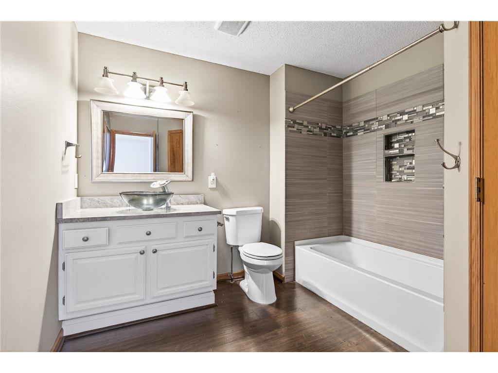 15522 Garnet Way #102 Apple Valley MN 55124 7012433 image15