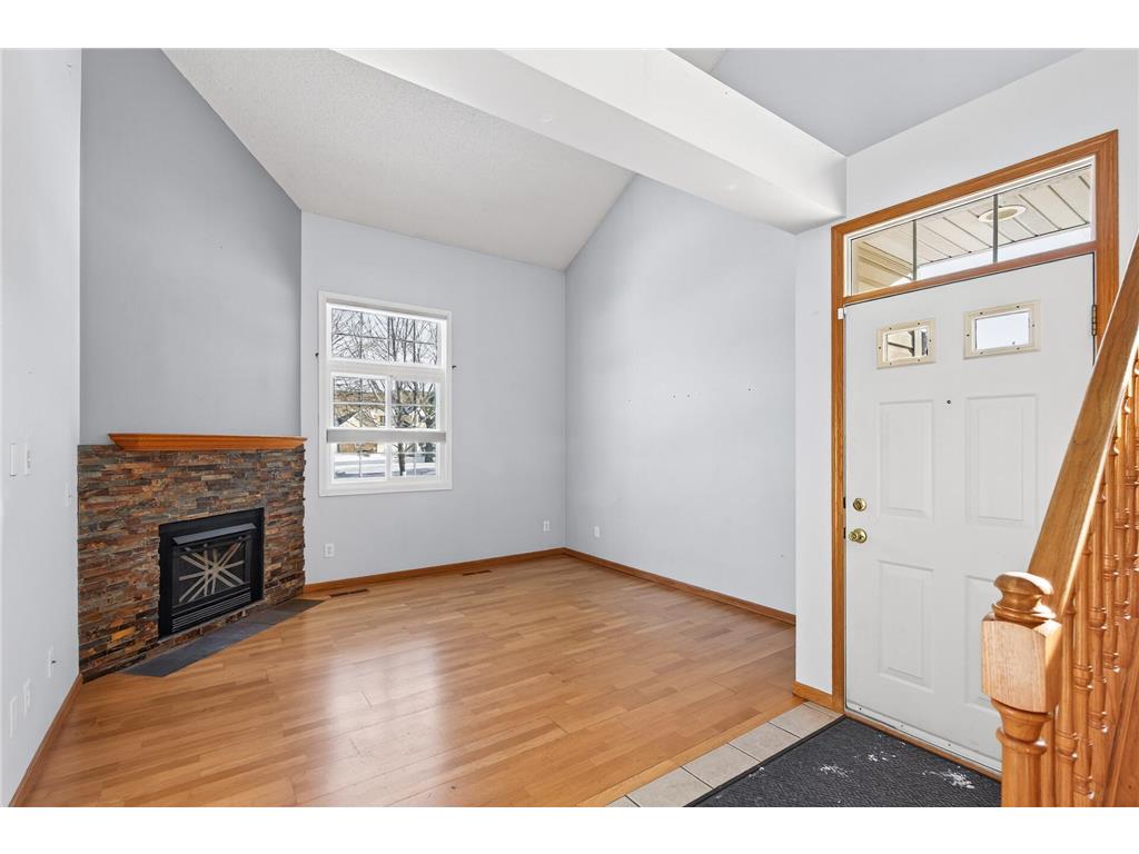 15522 Garnet Way #102 Apple Valley MN 55124 7012433 image3