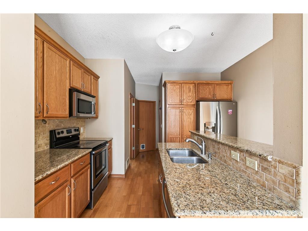 15522 Garnet Way #102 Apple Valley MN 55124 7012433 image8