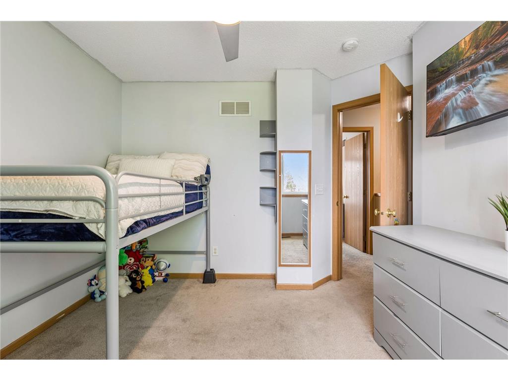 15525 Foghorn Lane Apple Valley MN 55124 7028790 image24