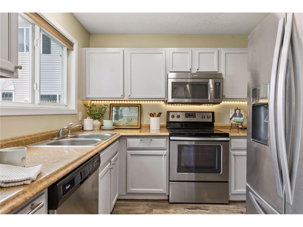15525 Foghorn Lane Apple Valley MN 55124 7028790 image4