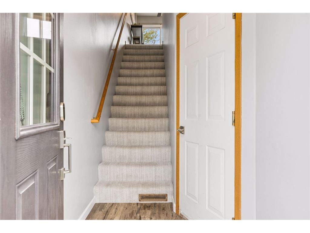 15525 Foghorn Lane Apple Valley MN 55124 7028790 image8