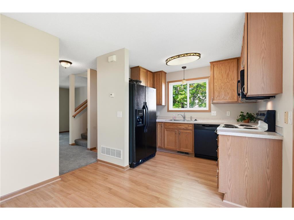 15529 Flyboat Lane Apple Valley MN 55124 7072675 image4