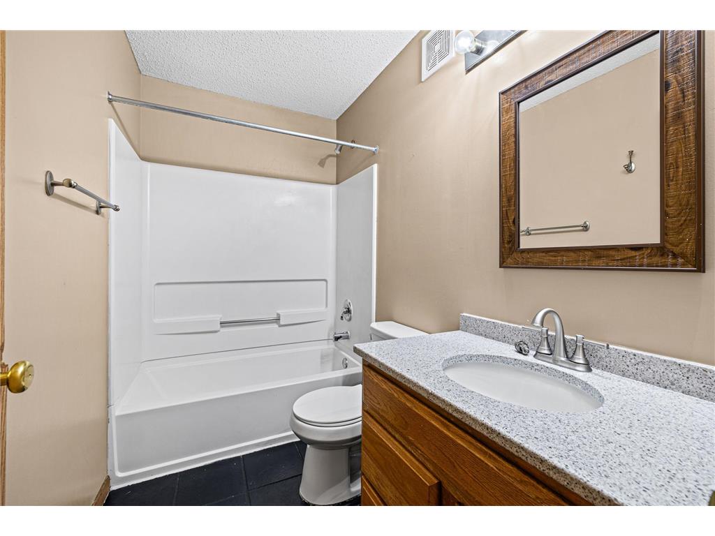15537 Foghorn Lane #45 Apple Valley MN 55124 7098476 image18