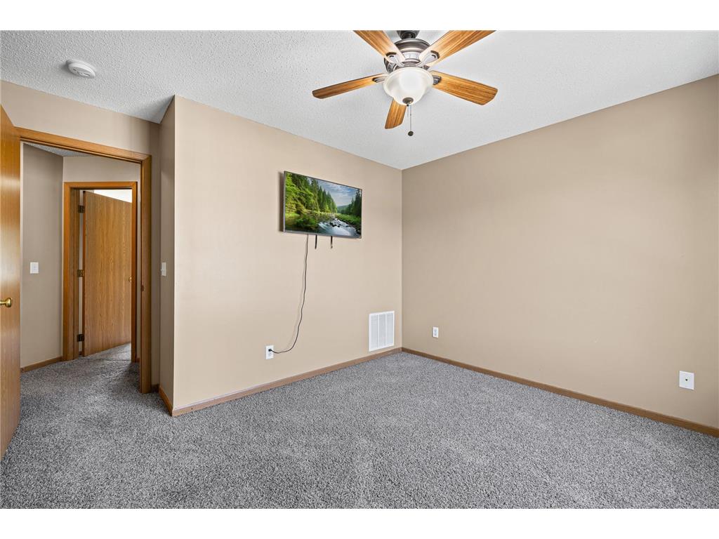 15537 Foghorn Lane #45 Apple Valley MN 55124 7098476 image21