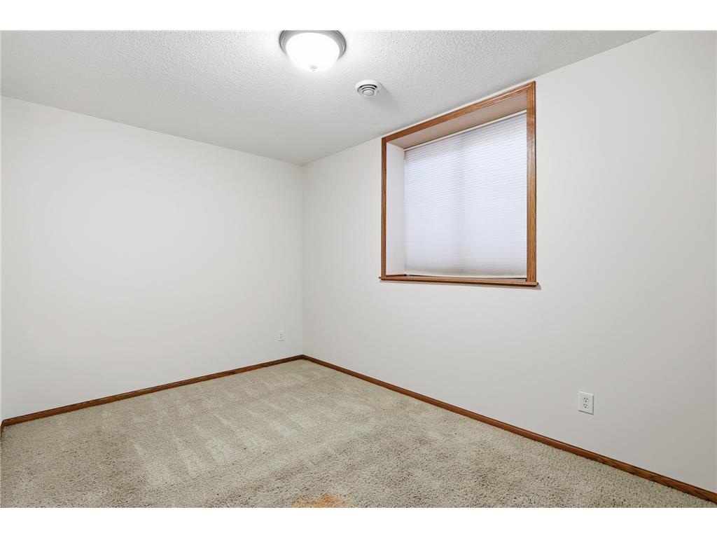 1554 Lincoln Park Drive South Saint Paul MN 55075 7047880 image24