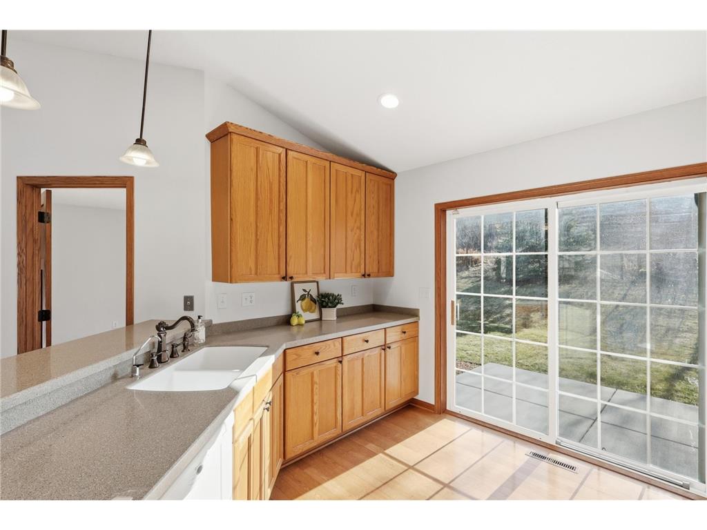 1554 Lincoln Park Drive South Saint Paul MN 55075 7047880 image7