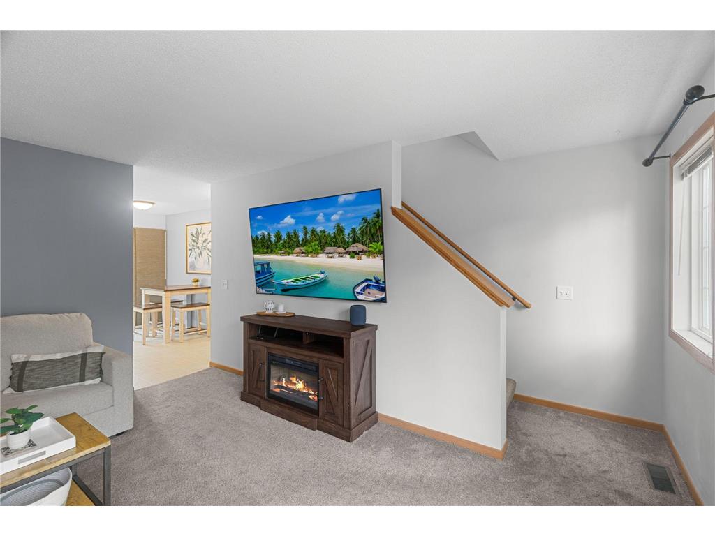 15548 Flyboat Lane Apple Valley MN 55124 7092519 image15