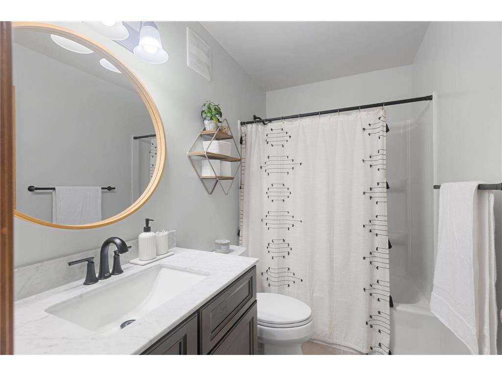 15548 Flyboat Lane Apple Valley MN 55124 7092519 image19