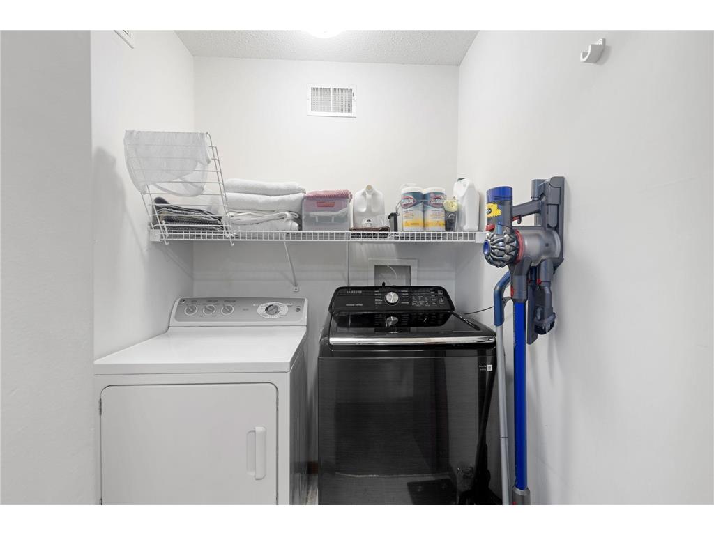 15548 Flyboat Lane Apple Valley MN 55124 7092519 image23