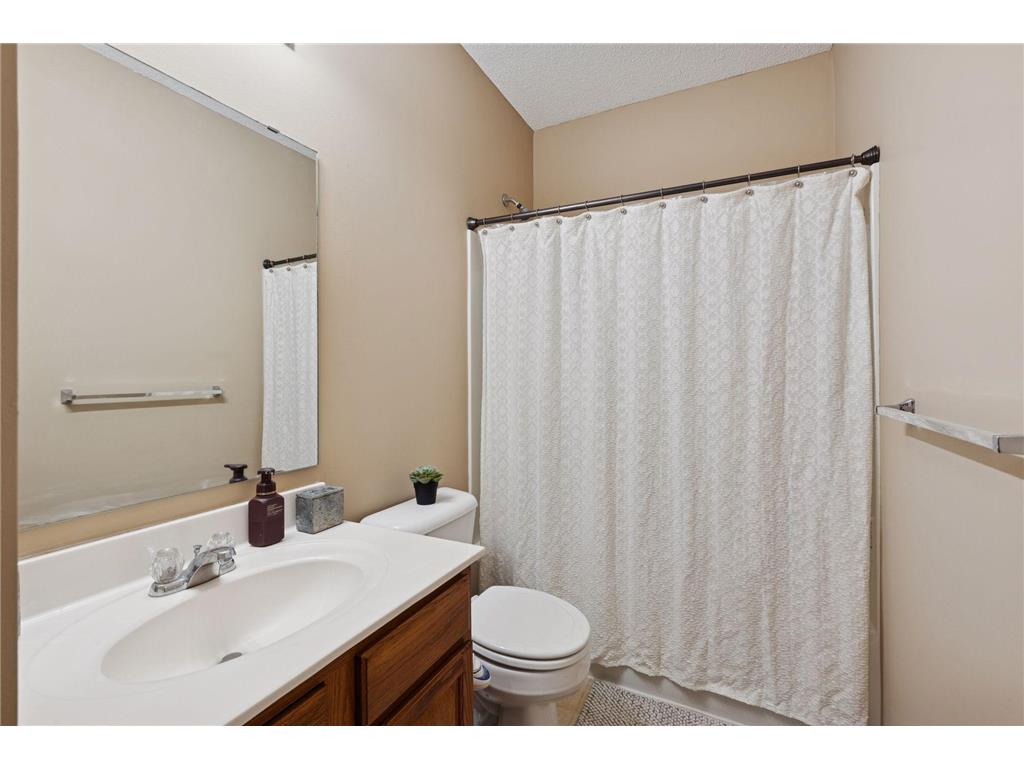 15549 Lilac Drive Eden Prairie MN 55347 7081918 image29
