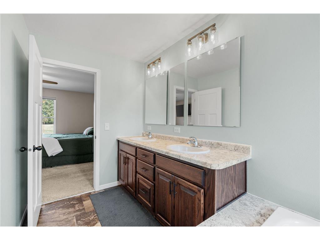 1555 127th Street New Richmond WI 54017 7051283 image22
