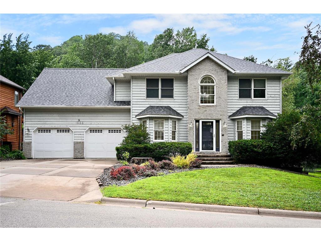 1555 48th Avenue Winona MN 55987 7113201 image1