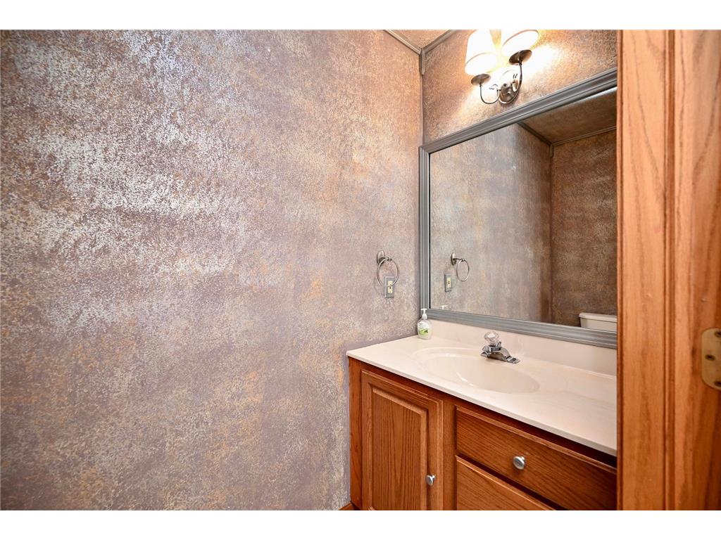 1555 48th Avenue Winona MN 55987 7113201 image15