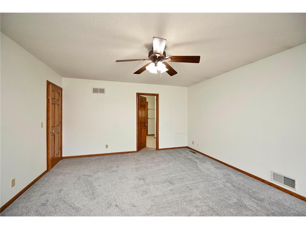 1555 48th Avenue Winona MN 55987 7113201 image18