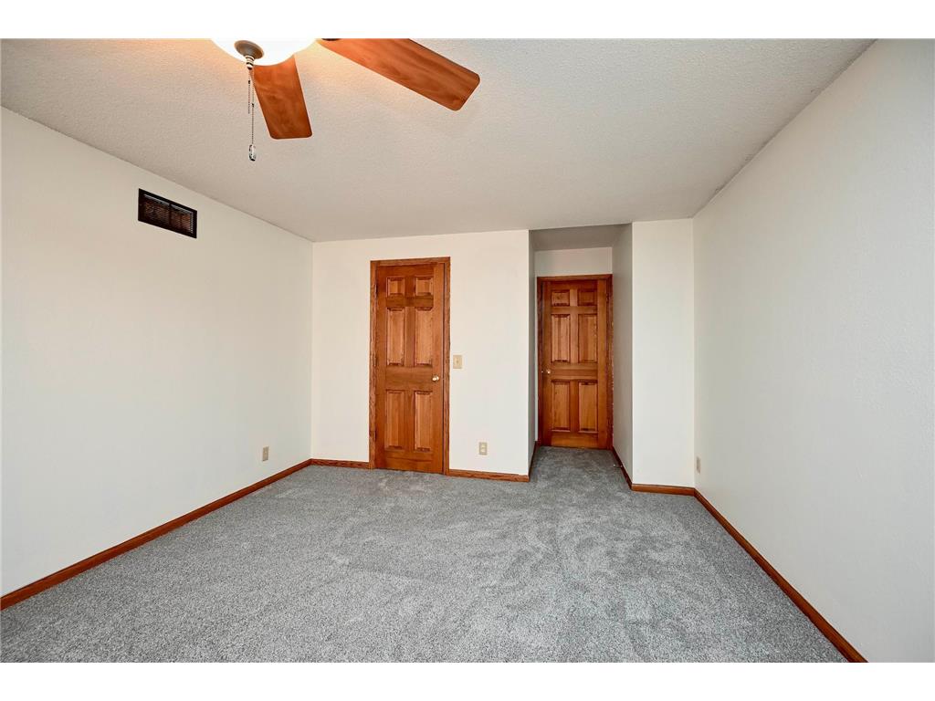 1555 48th Avenue Winona MN 55987 7113201 image23