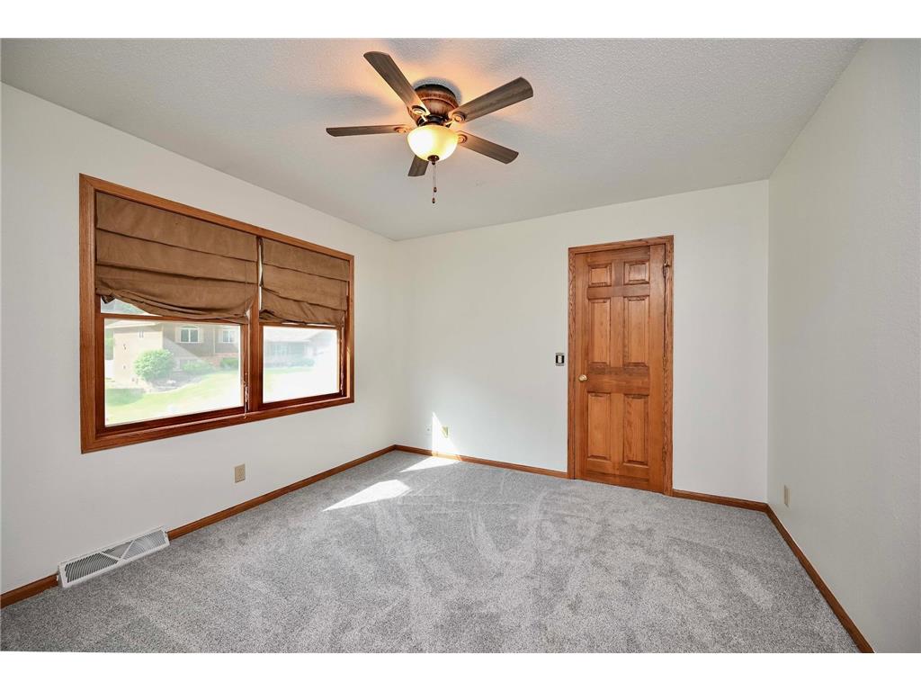 1555 48th Avenue Winona MN 55987 7113201 image26