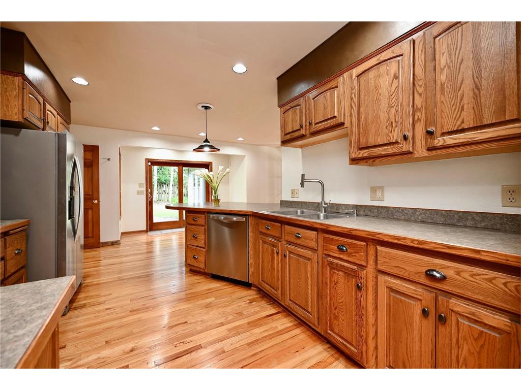 1555 48th Avenue Winona MN 55987 7113201 image9