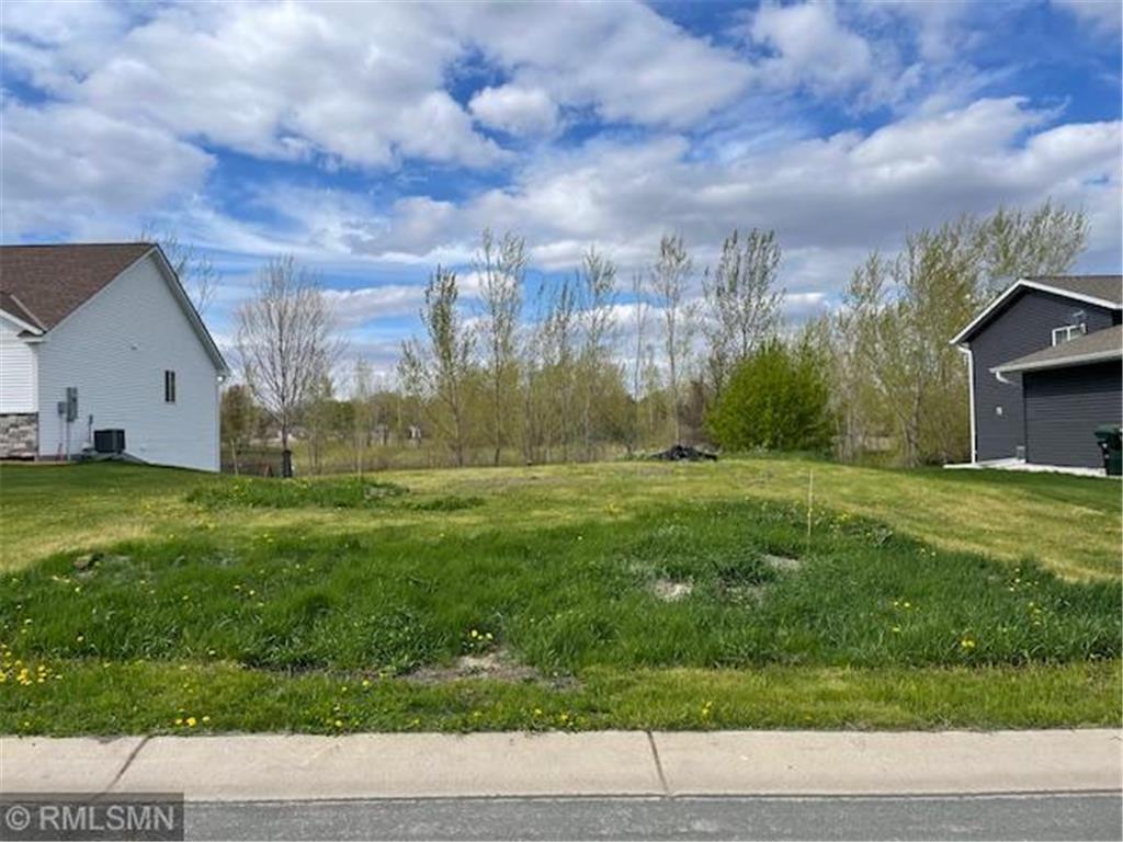 1555 9th Avenue Hutchinson MN 55350 7085838 image1