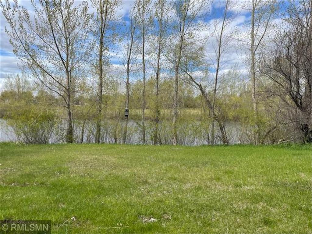 1555 9th Avenue Hutchinson MN 55350 7085838 image3