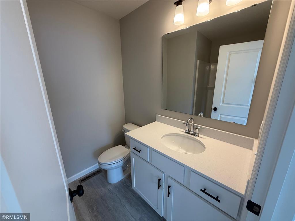 1555 Meadows Drive NE East Bethel MN 55011 7044640 image13
