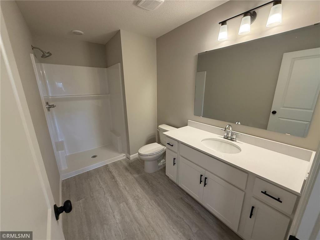 1555 Meadows Drive NE East Bethel MN 55011 7044640 image22