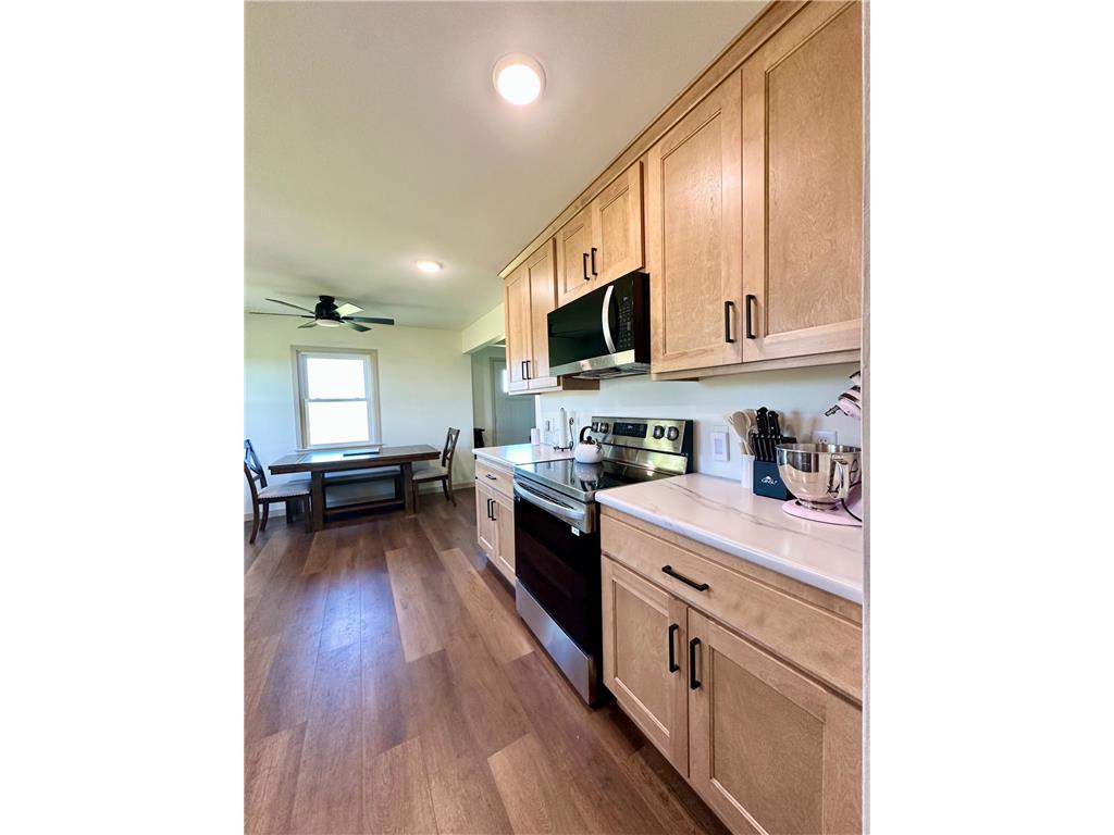 1555 US Highway 75 Lake Benton Twp MN 56149 7023103 image15
