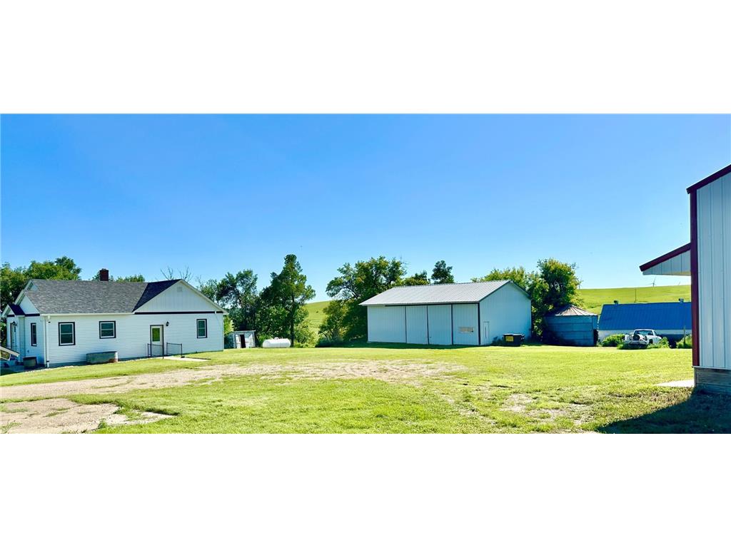 1555 US Highway 75 Lake Benton Twp MN 56149 7023103 image35