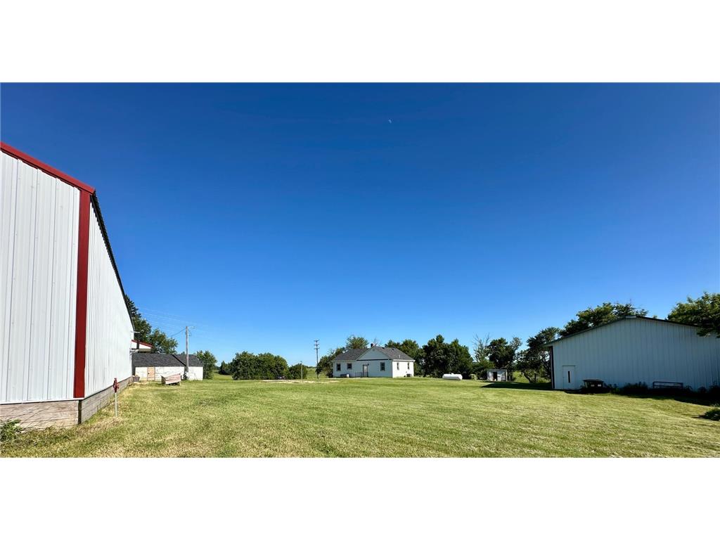 1555 US Highway 75 Lake Benton Twp MN 56149 7023103 image43