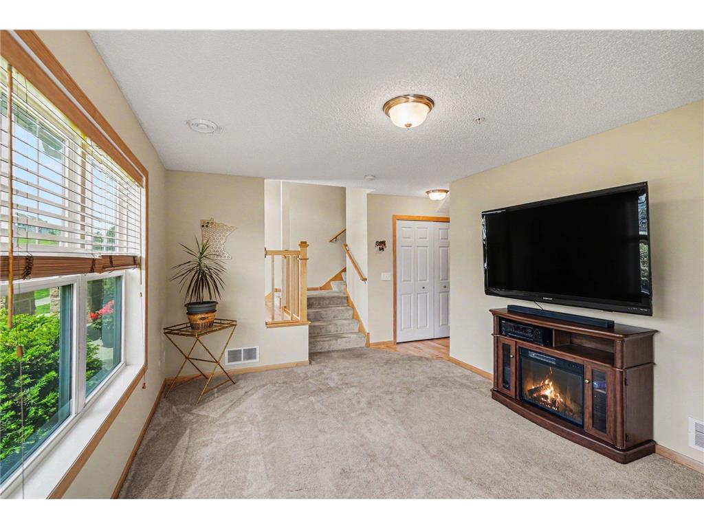 15555 Eagles Nest Way #705 Apple Valley MN 55124 7079452 image14
