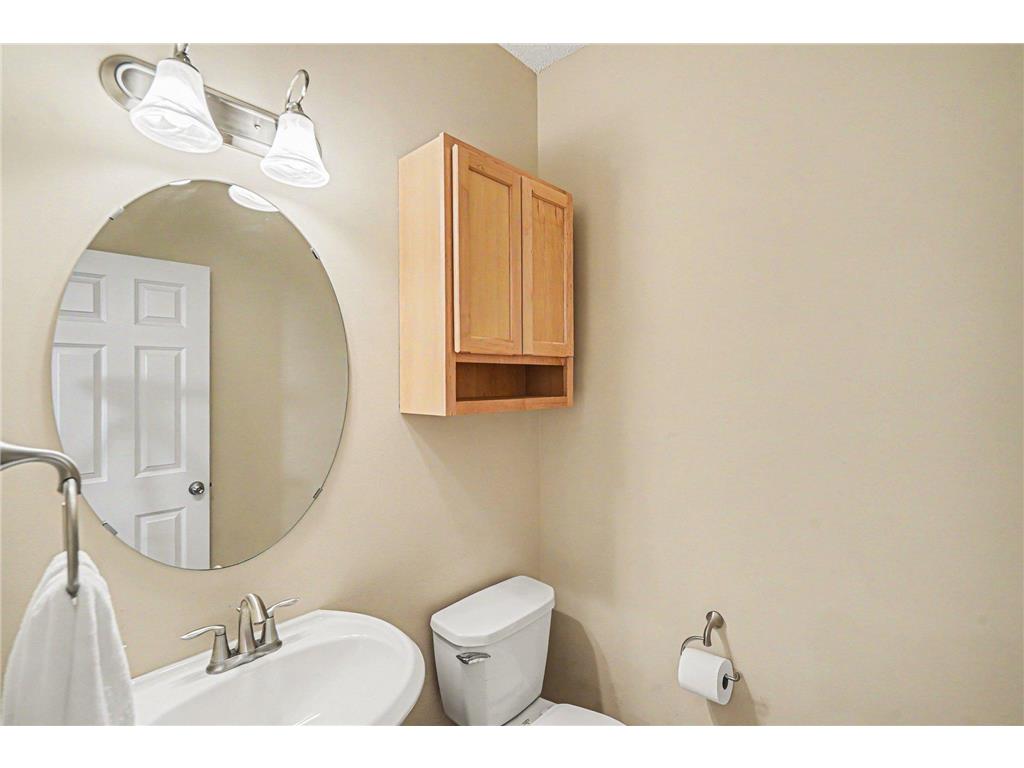 15555 Eagles Nest Way #705 Apple Valley MN 55124 7079452 image16
