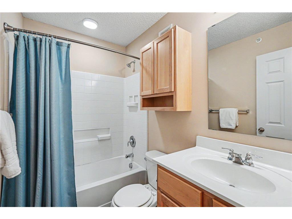 15555 Eagles Nest Way #705 Apple Valley MN 55124 7079452 image23