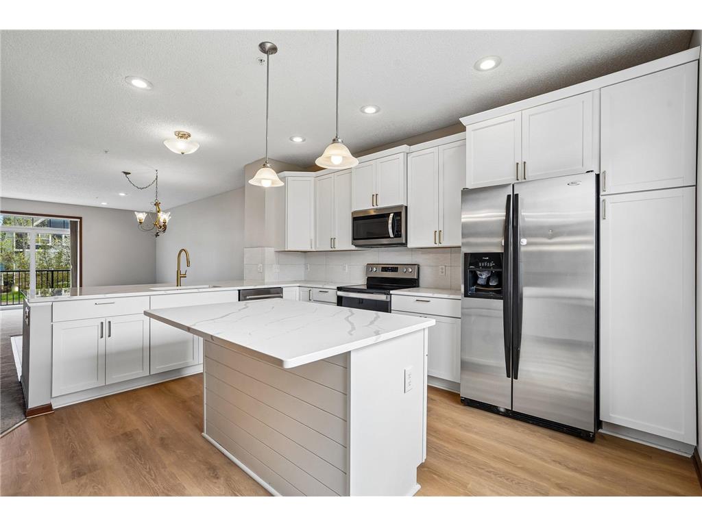 15559 Eagles Nest Way #703 Apple Valley MN 55124 7062641 image12
