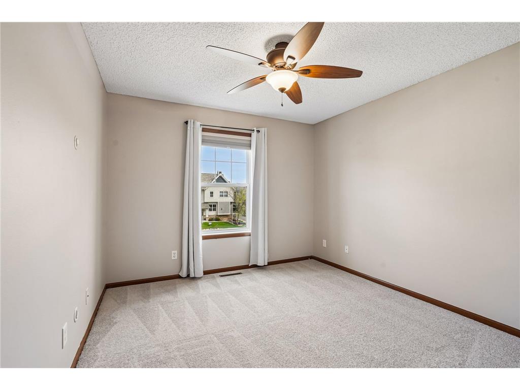 15559 Eagles Nest Way #703 Apple Valley MN 55124 7062641 image26