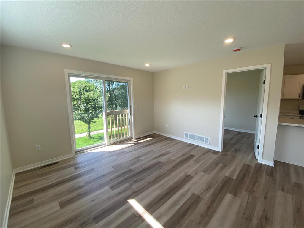 1556 Kings Court SE Rochester MN 55904 7110055 image4