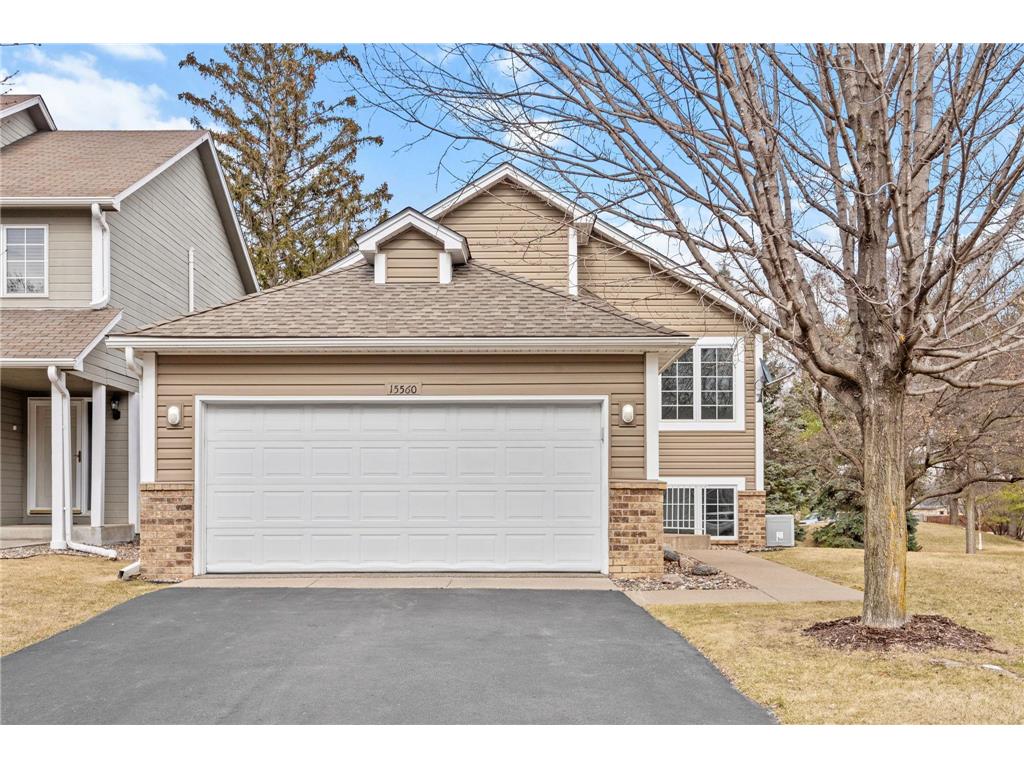 15560 Sussex Drive Minnetonka MN 55345 6671639 image1