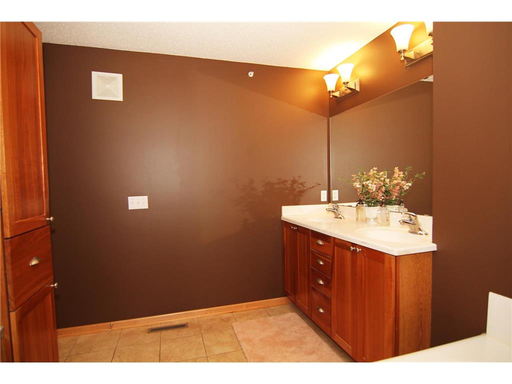 15561 Dunraven Drive Apple Valley MN 55124 - Cobblestone 7050256 image18