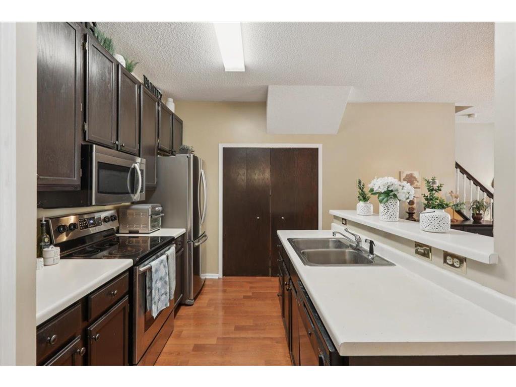 15568 Gateway Path #147 Apple Valley MN 55124 6774580 image10