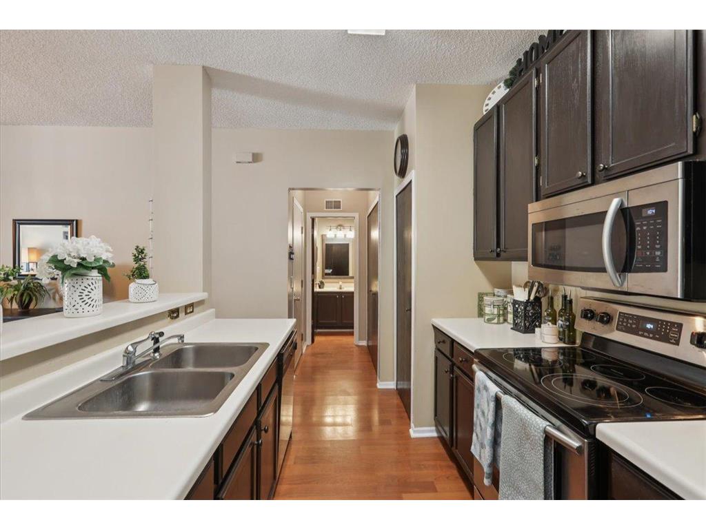 15568 Gateway Path #147 Apple Valley MN 55124 6774580 image11