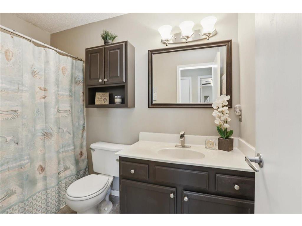 15568 Gateway Path #147 Apple Valley MN 55124 6774580 image19