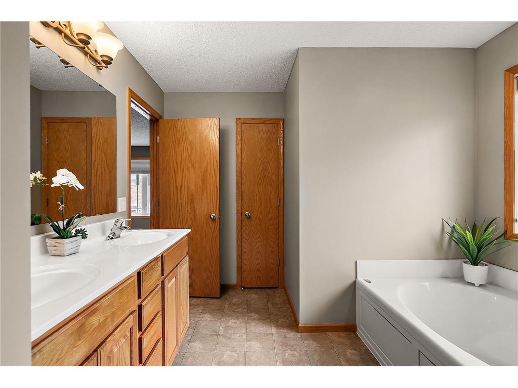 15569 Lilac Drive Eden Prairie MN 55347 7060682 image29